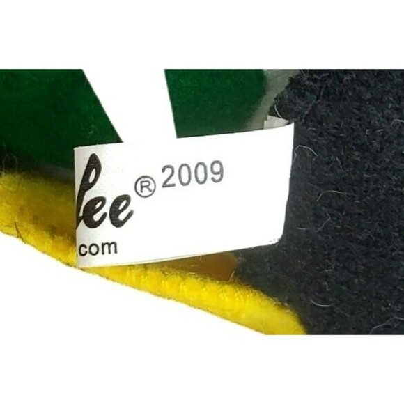 2009 Annalee Christmas Penguin Holly Berry Red Scarf Santa Hat Holiday Retired - Picture 12 of 13